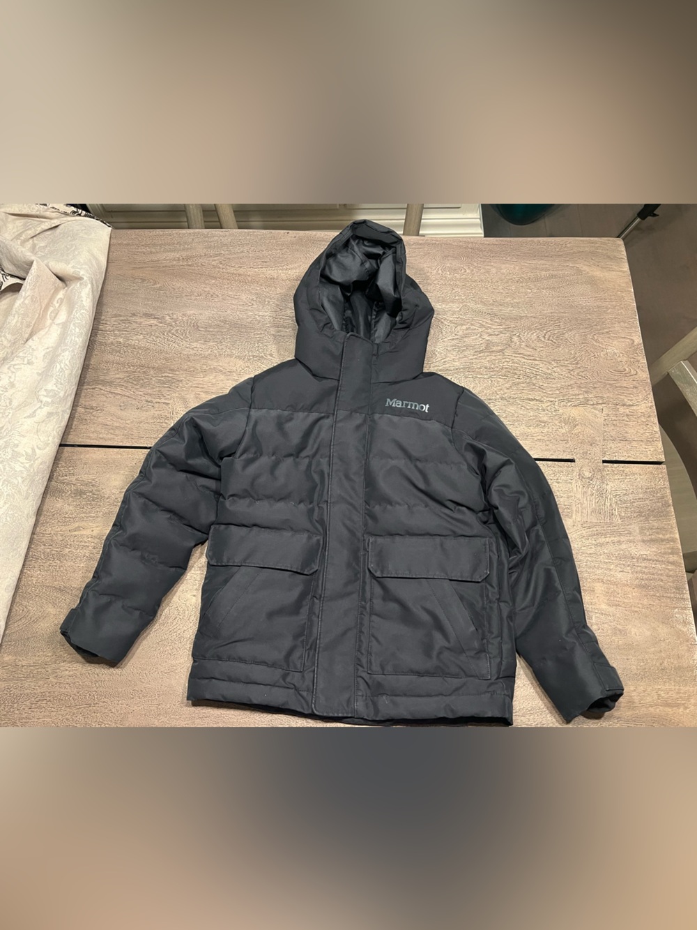 Marmot Kids Hooded Down Puffer Jacket 700 Fill  Black Full Zip Logo Size Small